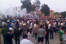 Vụ "quan tài diễu phố": “Mắt xích” bị tố ngồi uống bia với các "sát thủ" 