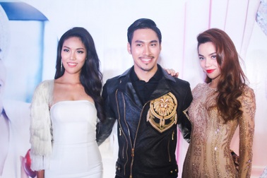 Hồ Ngọc Hà xinh đẹp đến chúc mừng Lan Khuê