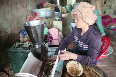 Làng nghề Quán Hương nhộn nhịp vào Tết