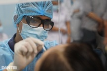 9 triệu chứng phổ biến ở người nhiễm biến thể Omicron