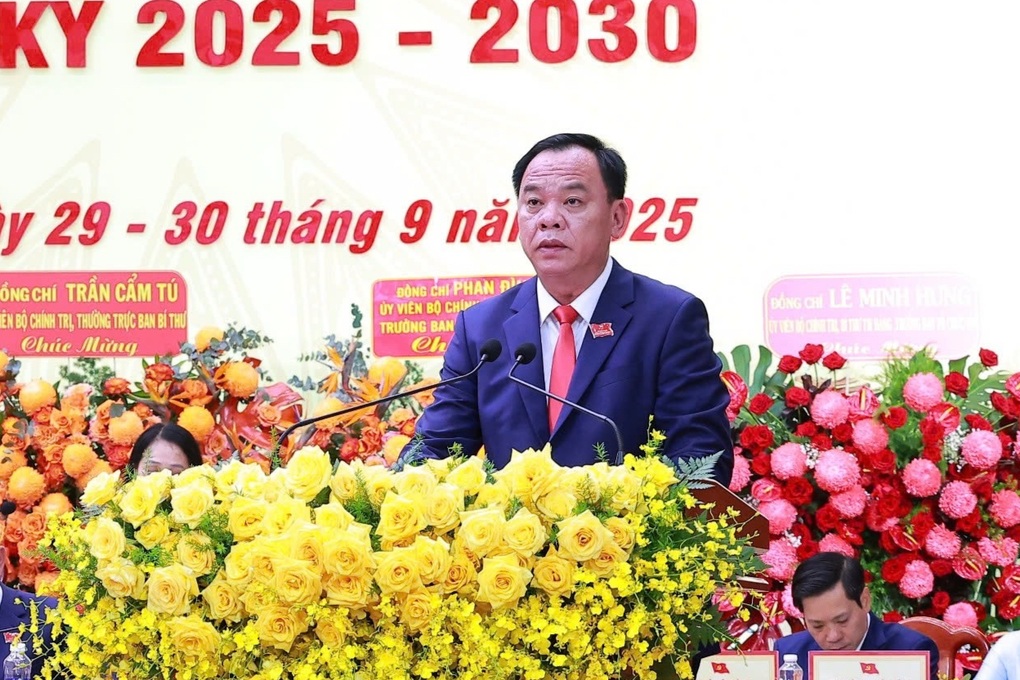Ông Võ Tấn Đức làm Bí thư Đảng ủy UBND tỉnh Đồng Nai nhiệm kỳ mới - 2 Ông Võ Tấn Đức làm Bí thư Đảng ủy UBND tỉnh Đồng Nai nhiệm kỳ mới - 2