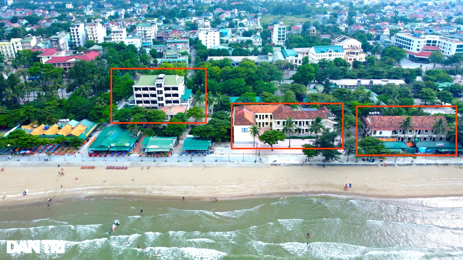 Hiện trạng các bãi biển miền Trung trước và sau khi được làm sạch - 5 Hiện trạng các bãi biển miền Trung trước và sau khi được làm sạch - 5