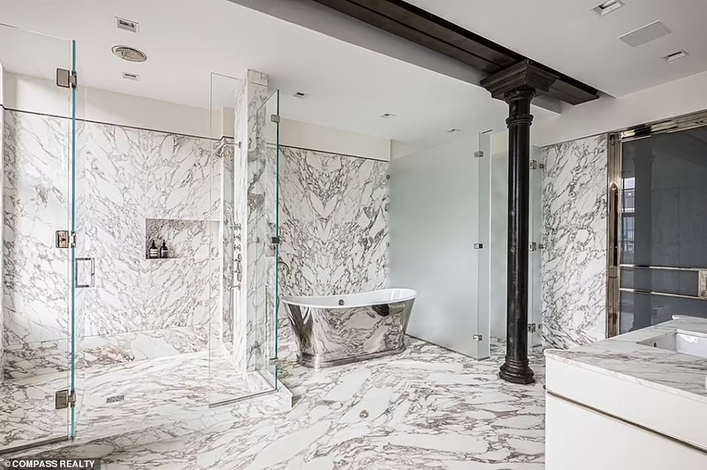 Cận cảnh penthouse 23,5 triệu USD của siêu mẫu cao 1,88 m - 4 Cận cảnh penthouse 23,5 triệu USD của siêu mẫu cao 1,88 m - 4
