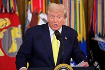 Tổng thống Trump: Mỹ sẽ không đưa binh sĩ tới Ukraine