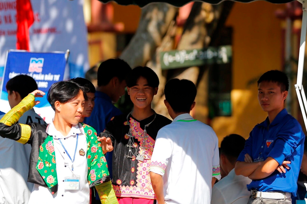 Cơ hội việc làm, học nghề trong và ngoài nước cho người dân biên giới - 1 Cơ hội việc làm, học nghề trong và ngoài nước cho người dân biên giới - 1