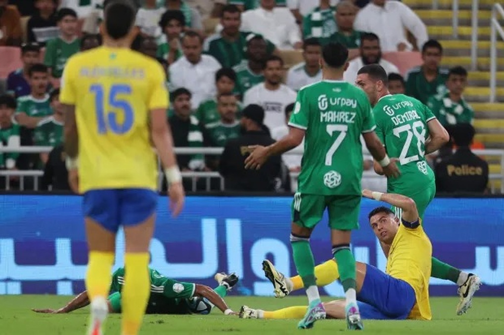 Ronaldo ghi bàn thắng thứ 50 cho Al Nassr - 2