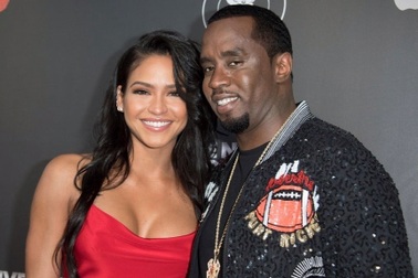 Bạn gái kể lại cơn ác mộng Diddy: Bị dùng clip nóng thao túng, bị đánh đập