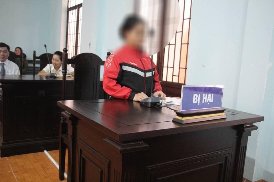 Vụ gã chủ hãm hiếp cô giúp việc khuyết tật: Đổ tội tất cả do “âm mưu” của vợ (?!) - 2 Vụ gã chủ hãm hiếp cô giúp việc khuyết tật: Đổ tội tất cả do “âm mưu” của vợ (?!) - 2