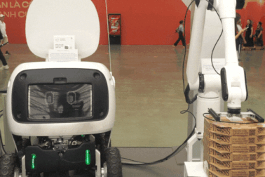 Ấn tượng loạt robot công nghệ Việt vươn ra thế giới