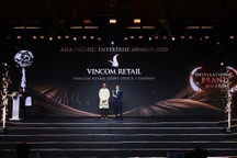 Vincom Retail nhận giải “Thương hiệu truyền cảm hứng châu Á 2025” tại APEA