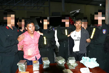 Khen thưởng Ban chuyên án phá đường dây ma túy “khủng” ở vùng biên