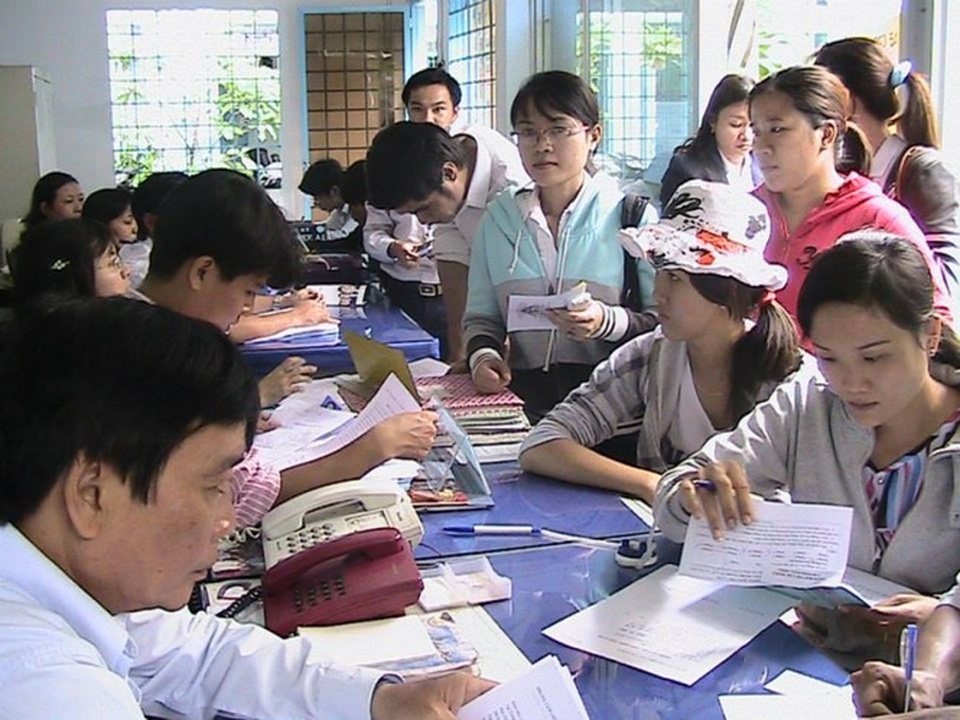 Nghỉ Tết sớm, sinh viên tranh thủ kiếm việc làm thêm - 4 Nghỉ Tết sớm, sinh viên tranh thủ kiếm việc làm thêm - 4