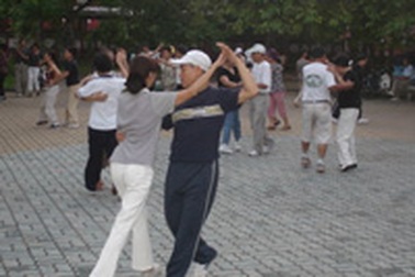 Khiêu vũ dưỡng sinh ở đất cố Đô