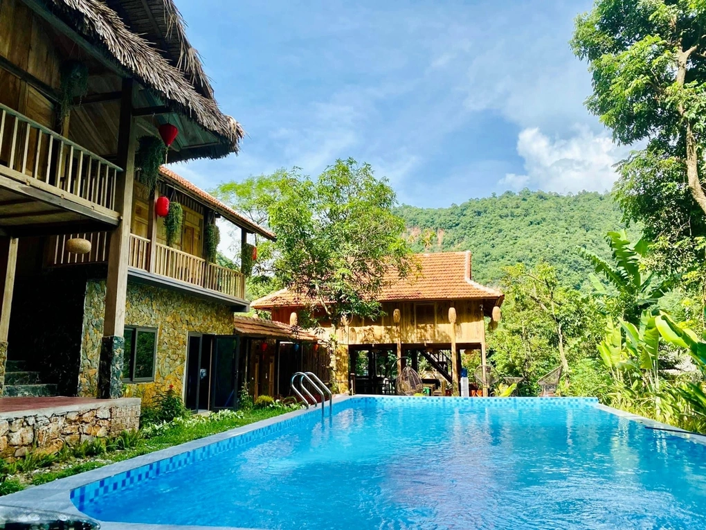 Người dân đổi đời nhờ du lịch nông thôn gắn với bảo tồn văn hoá - 1