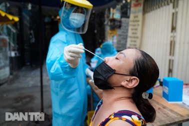TPHCM: Thêm một chuỗi lây nhiễm SARS-CoV-2 liên quan đến 3 quận huyện