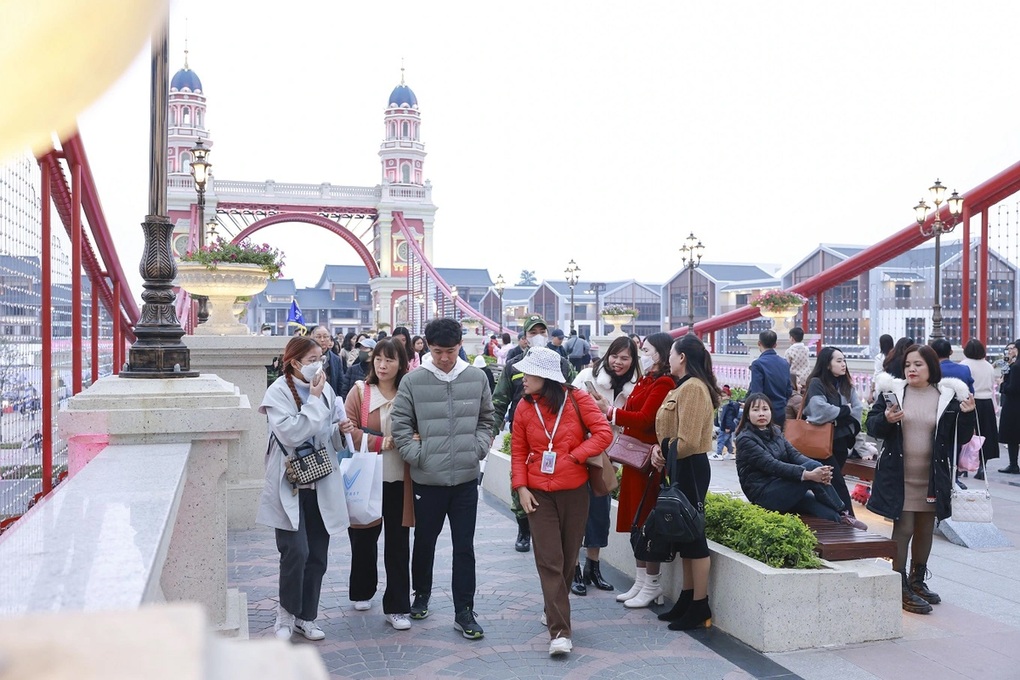 Mê cuộc sống ở Việt Nam, lao động Hàn nói không có lý do về nước - 1 Mê cuộc sống ở Việt Nam, lao động Hàn nói không có lý do về nước - 1