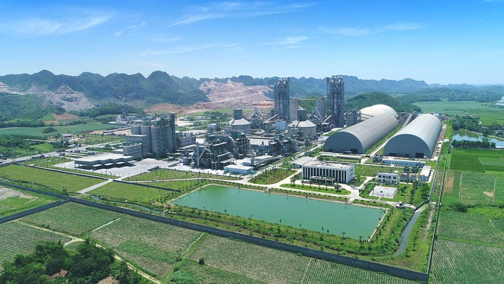 Xi măng Long Sơn góp phần vào sự phát triển của Thanh Hóa - 1 Xi măng Long Sơn góp phần vào sự phát triển của Thanh Hóa - 1