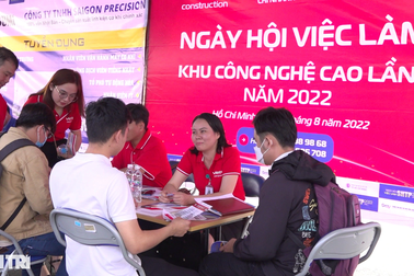 Ngày hội việc làm tại khu công nghệ cao Thủ Đức thu hút giới trẻ
