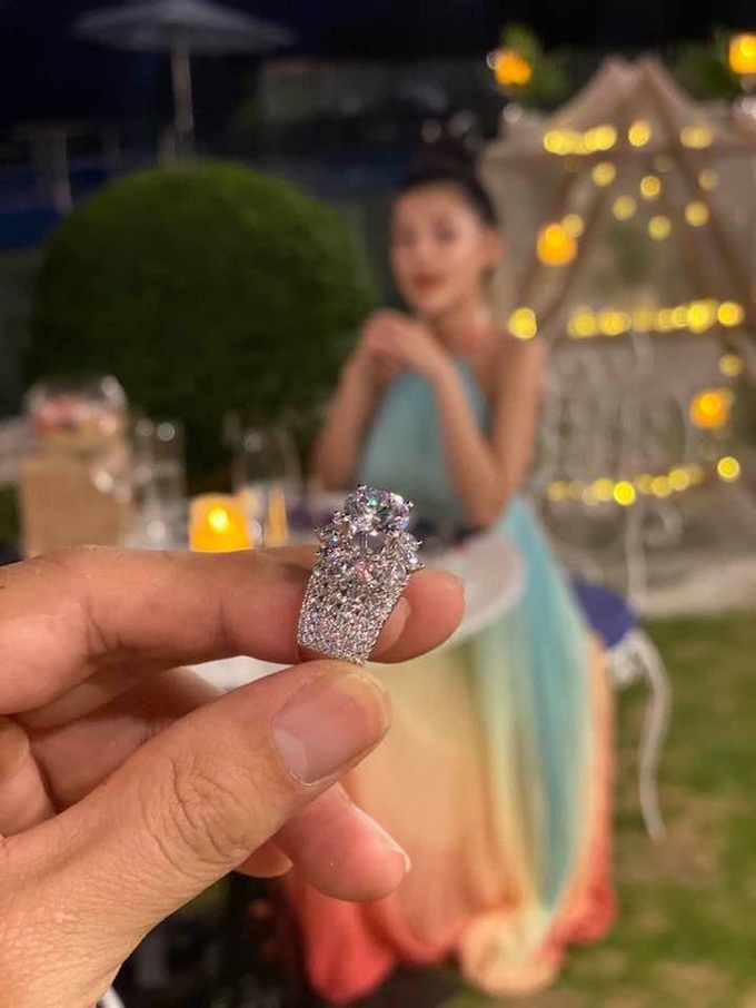 Lương Bằng Quang lần đầu hé lộ 4 lý do Ngân 98 từ chối lời cầu hôn, thì ra liên quan đến nhẫn kim cương? - Ảnh 4. Lương Bằng Quang lần đầu hé lộ 4 lý do Ngân 98 từ chối lời cầu hôn, thì ra liên quan đến nhẫn kim cương? - Ảnh 4.