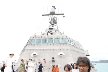 Tàu tuần duyên hiện đại nhất của Hải quân Mỹ diễn tập với ASEAN