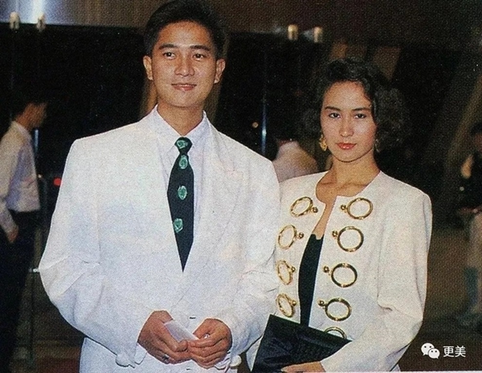 Nữ tỷ phú xinh đẹp và bản lĩnh nhường chồng cho hoa hậu Lý Gia Hân - 2 Nữ tỷ phú xinh đẹp và bản lĩnh nhường chồng cho hoa hậu Lý Gia Hân - 2