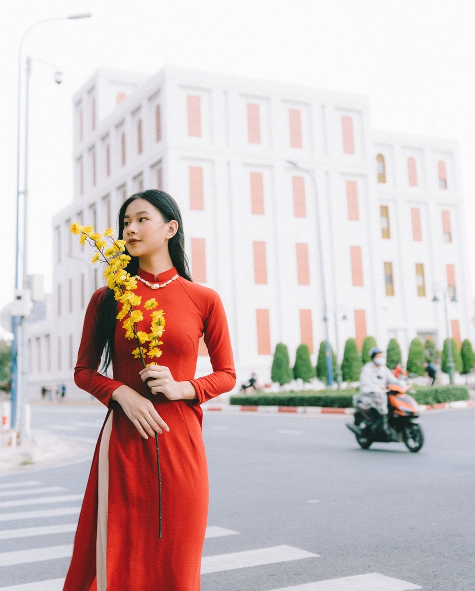 5 cô nàng chân dài chiếm thiện cảm của giới trẻ thời gian gần đây - 8 5 cô nàng chân dài chiếm thiện cảm của giới trẻ thời gian gần đây - 8