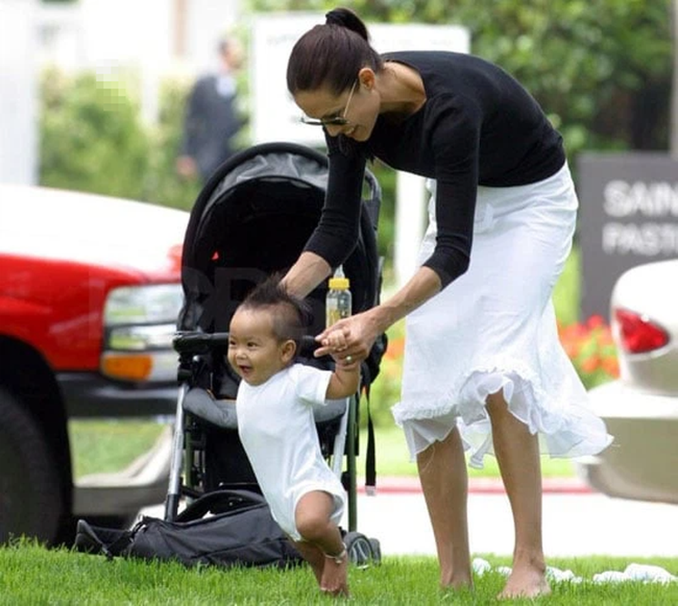 The untold story of Angelina Jolie's Cambodian adopted son - 8