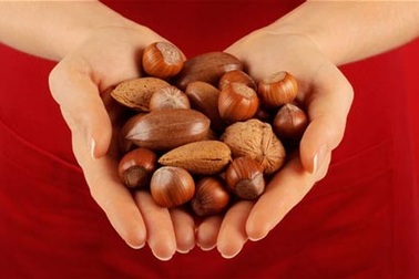 Các loại hạt có vỏ cứng giúp làm giảm nguy cơ tử vong