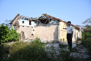 Oái oăm giám đốc, trưởng phòng đi làm không lương, xin nghỉ không cho