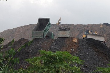 Công ty cổ phần Khai thác khoáng sản Bắc Giang: Đổ thải trái phép gây nguy hại cho người dân