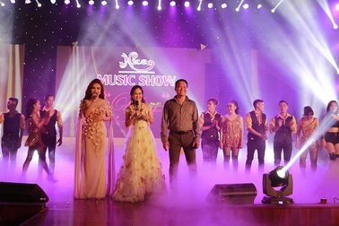 Dàn sao hội tụ đêm nhạc thiện nguyện Nice Music Show