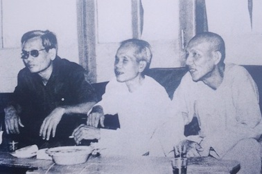 Căng thẳng giờ phút đối đầu với Tỉnh trưởng Bạc Liêu trước giải phóng   