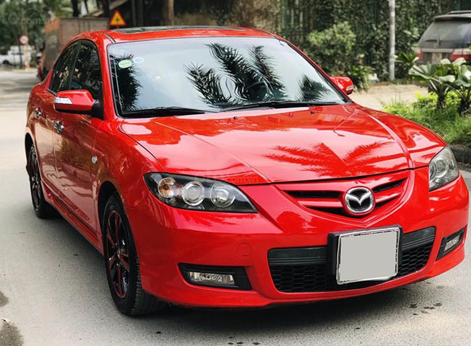 Với 300 triệu, chọn mua ô tô cũ gì để đi Tết? - 6 Với 300 triệu, chọn mua ô tô cũ gì để đi Tết? - 6