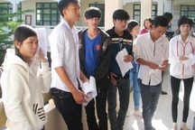 Nhiều trường cao đẳng nhận hồ sơ với 2 hình thức xét tuyển