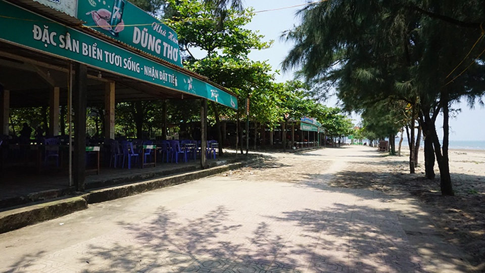 Biển Cửa Lò ngóng khách du lịch dịp nghỉ lễ - 5 Biển Cửa Lò ngóng khách du lịch dịp nghỉ lễ - 5