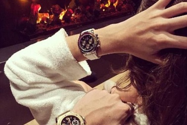 Cuộc sống giàu sang ăn chơi của các "cậu ấm cô chiêu" nước Đức