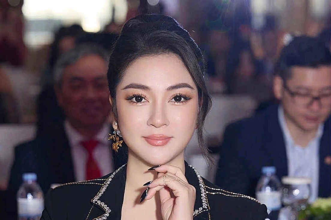 Nhan sắc của Hoa hậu Nguyễn Thị Huyền 22 năm sau khi đăng quang