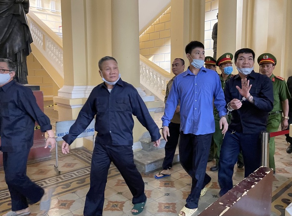 6 chân rết của chị gái trùm giang hồ Dung Hà bị đề nghị tử hình - 2 6 chân rết của chị gái trùm giang hồ Dung Hà bị đề nghị tử hình - 2