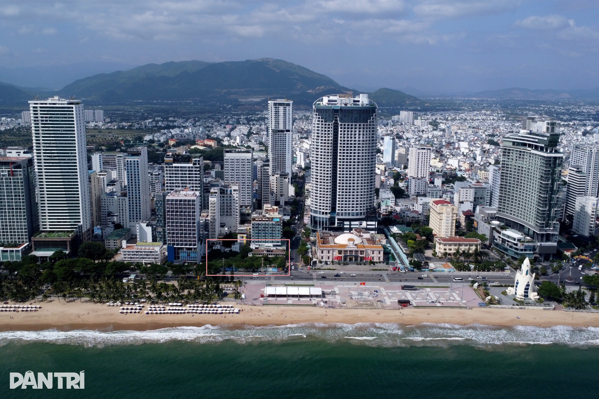 Khu đất kim cương bỏ hoang hơn 20 năm ở Nha Trang sắp được đấu giá - 1 Khu đất kim cương bỏ hoang hơn 20 năm ở Nha Trang sắp được đấu giá - 1