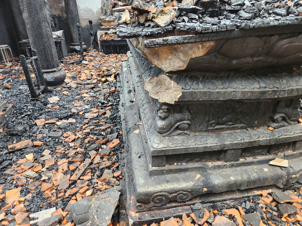 Bộ Văn hóa yêu cầu bảo vệ khẩn cấp bảo vật quốc gia sau vụ chùa bị cháy - 2 Bộ Văn hóa yêu cầu bảo vệ khẩn cấp bảo vật quốc gia sau vụ chùa bị cháy - 2