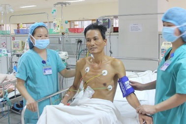 Cắt sỏi túi mật thành công cho bệnh nhân suy tim rất nặng