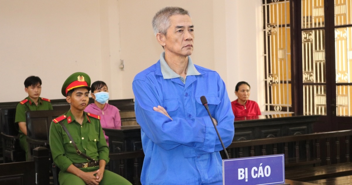 Lĩnh án vì chém hàng xóm té xuống ao nước rồi bỏ mặc dẫn đến tử vong