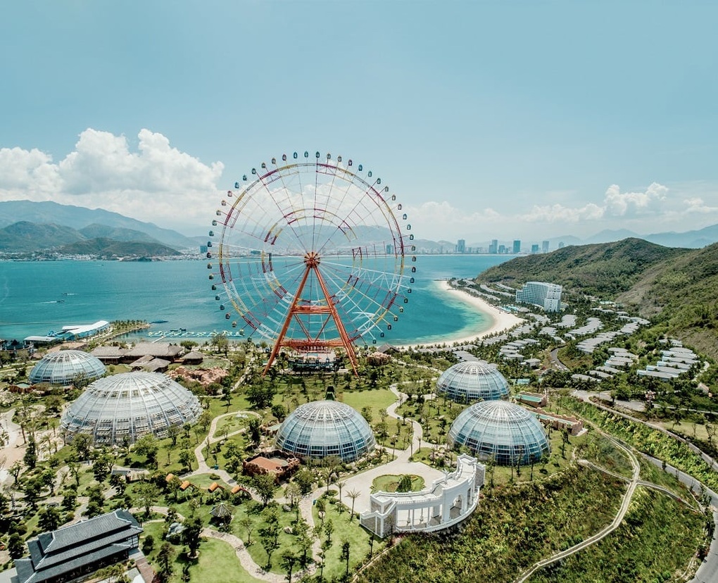 Hệ sinh thái Vingroup thăng hạng trong “Top 100 thương hiệu giá trị nhất Việt Nam năm 2025” - 3 Hệ sinh thái Vingroup thăng hạng trong “Top 100 thương hiệu giá trị nhất Việt Nam năm 2025” - 3