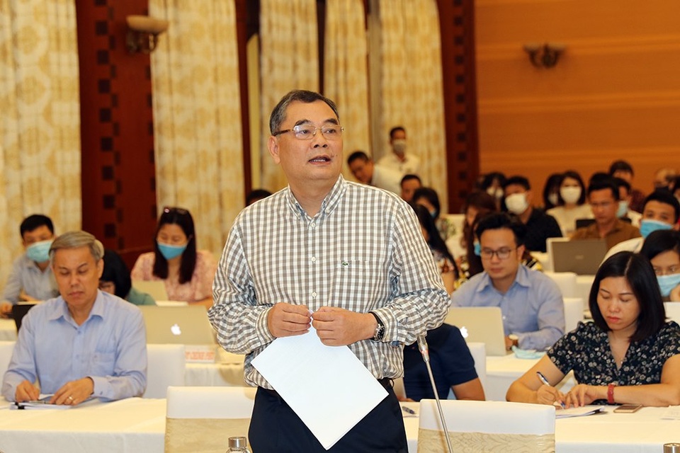 Lãnh đạo Bộ Y tế, Bộ Công an trả lời vụ khống giá máy Bệnh viện Bạch Mai - 1 Lãnh đạo Bộ Y tế, Bộ Công an trả lời vụ khống giá máy Bệnh viện Bạch Mai - 1