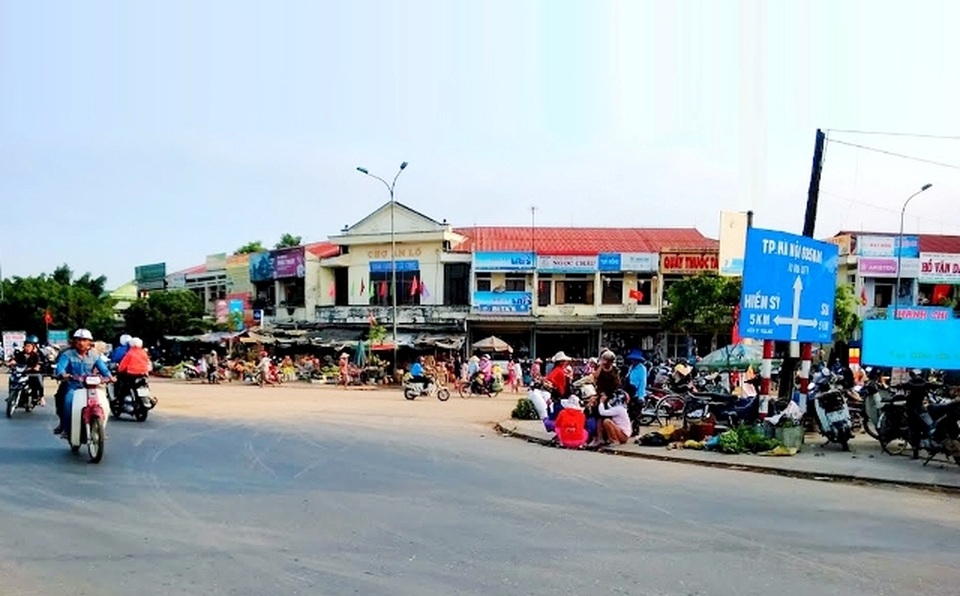 Xây dựng huyện Phong Điền thành thị xã của tỉnh Thừa Thiên Huế - 2 Xây dựng huyện Phong Điền thành thị xã của tỉnh Thừa Thiên Huế - 2