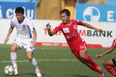 V-League 2013 không có đội xuống hạng là bước thụt lùi khó chấp nhận