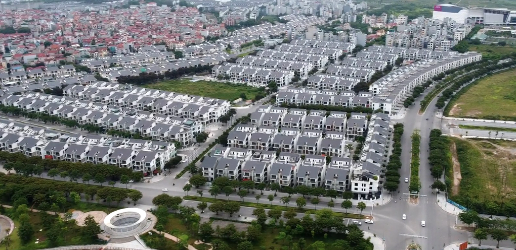 Biệt thự, liền kề vắng người ở sau sốt nóng; mối nguy đại gia sắp đối mặt - 1 Biệt thự, liền kề vắng người ở sau sốt nóng; mối nguy đại gia sắp đối mặt - 1