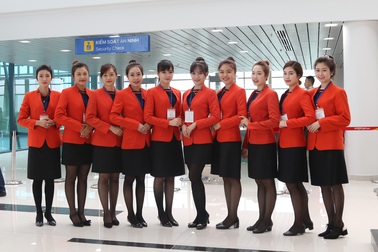 Nhiều cơ hội trở thành tiếp viên hàng không