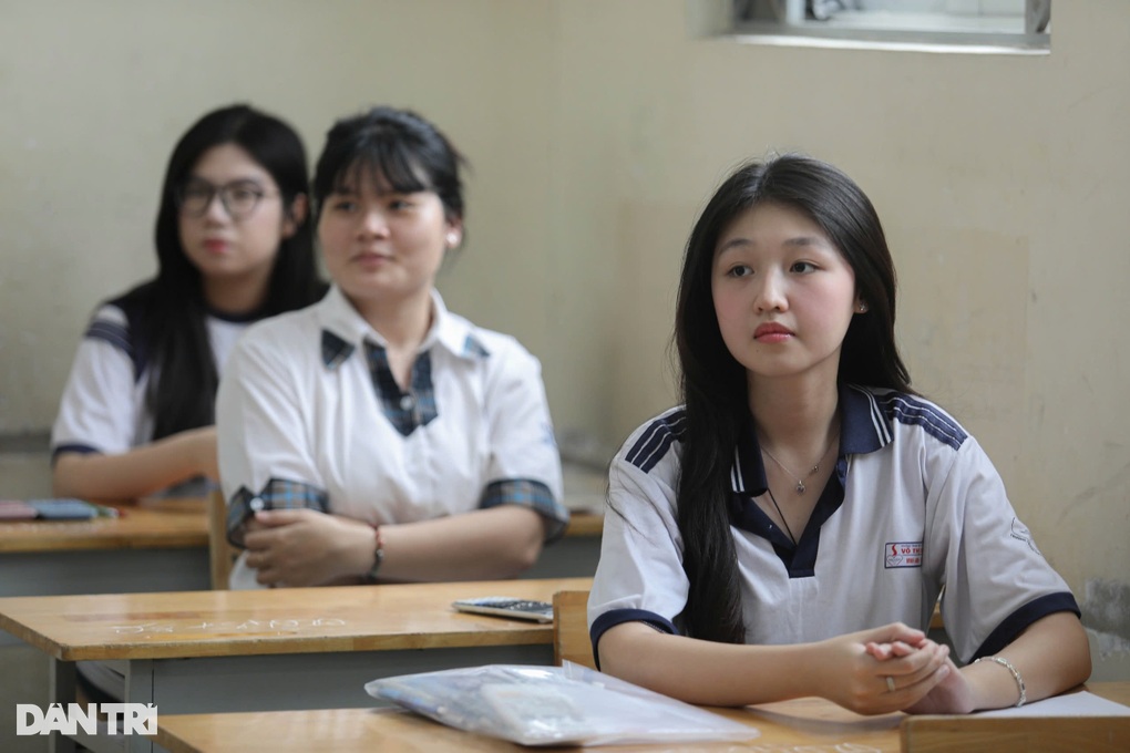 9.0 đọc hiểu IELTS cũng không hiểu hết đề tiếng Anh thi tốt nghiệp? - 5 9.0 đọc hiểu IELTS cũng không hiểu hết đề tiếng Anh thi tốt nghiệp? - 5