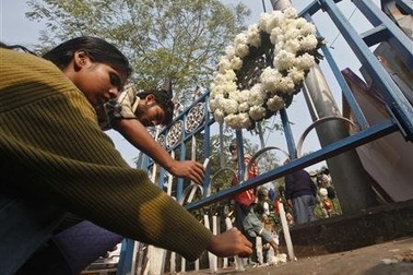 Ấn Độ khởi tố 5 nghi phạm vụ cưỡng hiếp nữ sinh